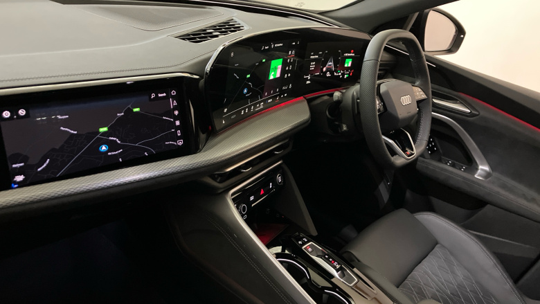 Audi Q5 2.0 TDI Quattro Launch Edition 5dr S Tronic Diesel Estate